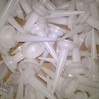 Kinyomóhegy / 300 - 400 - 600 ml fóliatömlőhöz